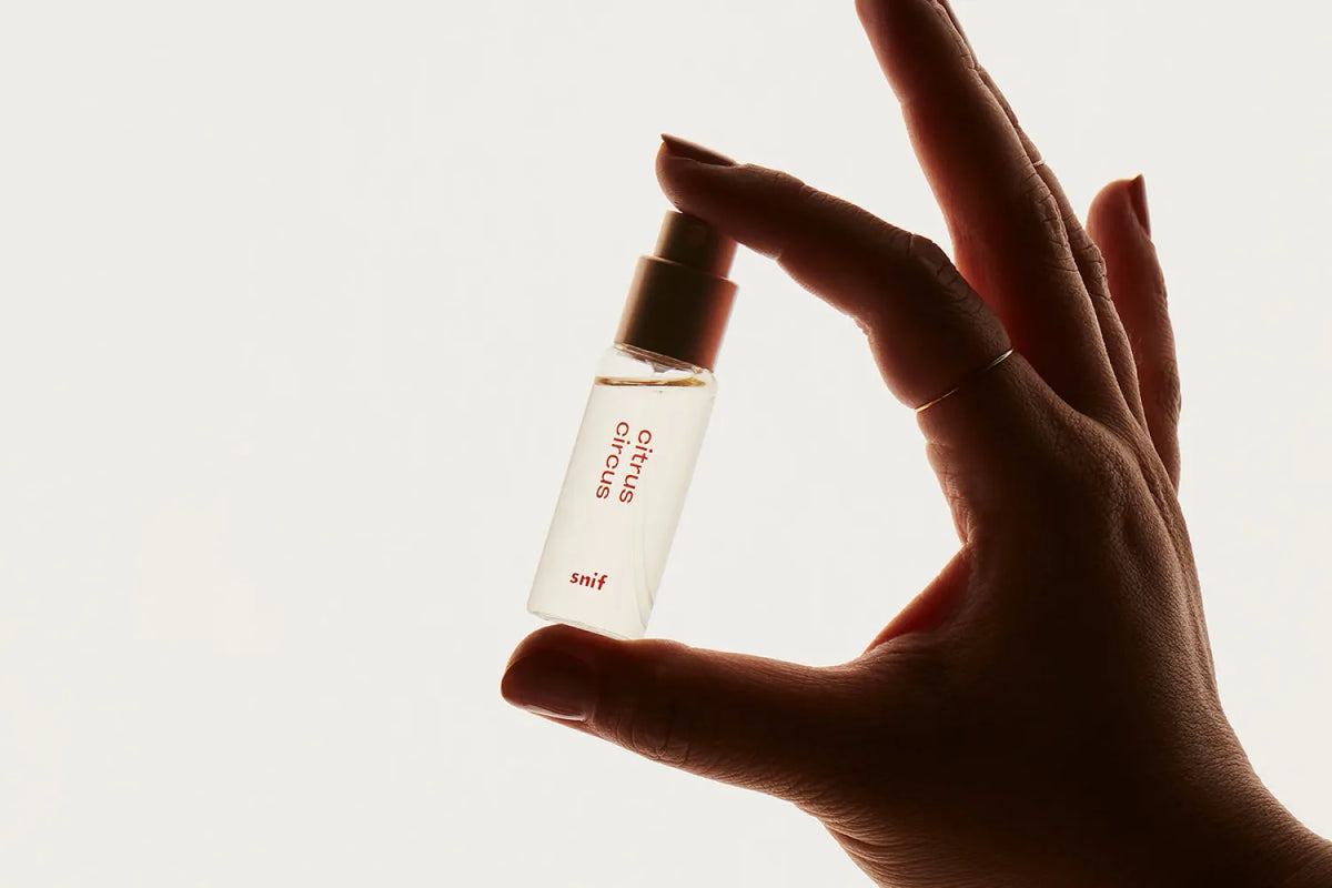 BESTSELLER SAMPLE SET - 4 x 2 ML FRAGRANCES